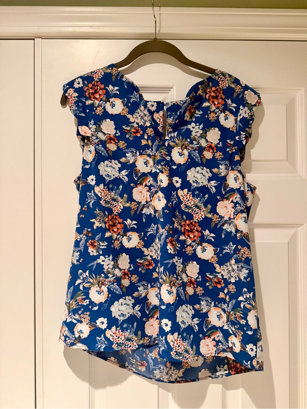 Blue Floral Flutter Sleeve Blouse by 41 Hawthorn